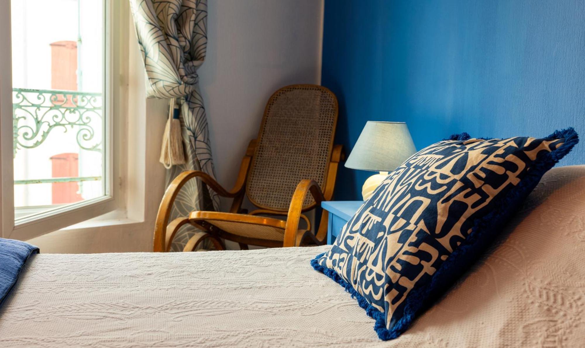 Le Rockastel Bed & Breakfast Le Caylar Exterior photo
